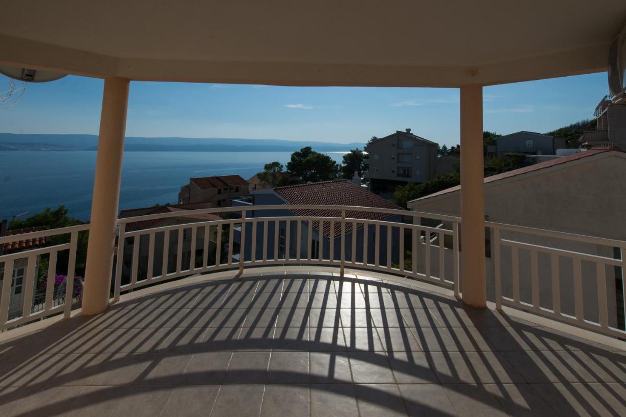 Villa Katarina โอมิช ภายนอก รูปภาพ